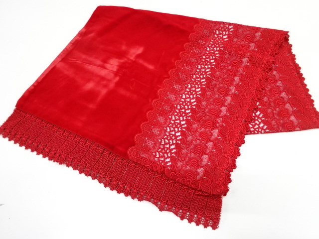 JAPANESE KIMONO / VINTAGE SHAWL / VELVET / LACE
